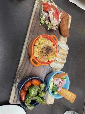 Tasca Tasca - Tapas Restaurant and Bar by null