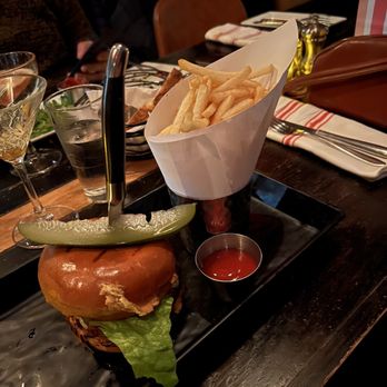 MoonShine Modern Supper Club - Moonshine Burger - Wine Bars Near Me - Millburn, New Jersey MoonShine Modern Supper Club - Moonshine Burger - Wine Bars Near Me - Millburn, New Jersey