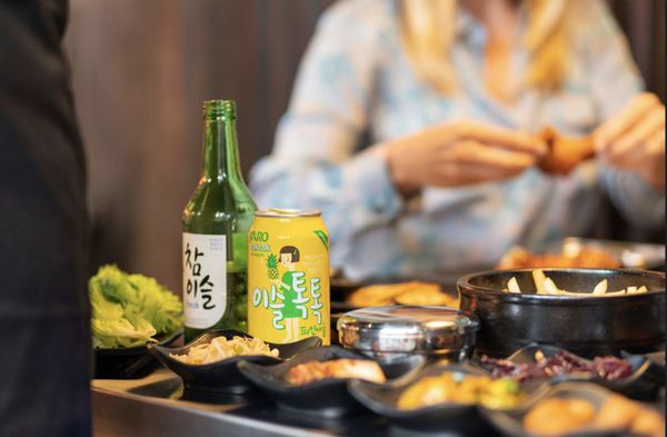 Gogi Yogi by null