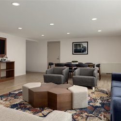 DoubleTree by Hilton Hotel Bloomington - Minneapolis South - Guest room