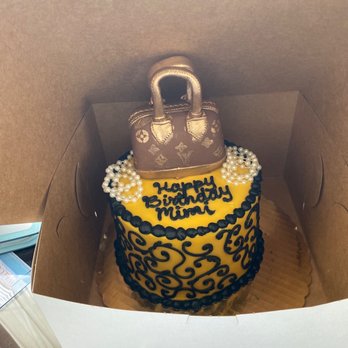 Cakes By Jula - Bakeries Near Me - League City, Texas