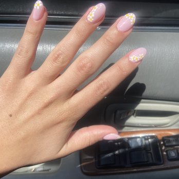Dolce Nails Spa - Nail Salons Near Me - Fullerton, California
