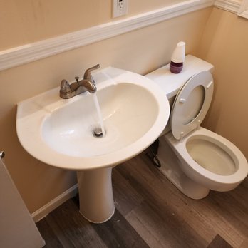 Handy Harvin - Bathroom remodel - Handyman Near Me