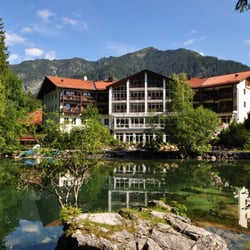 Hotel Am Badersee - Außenansicht Sommer