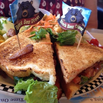 Black Bear Diner Willows - BLT sandwich - American Near Me - Willows, California