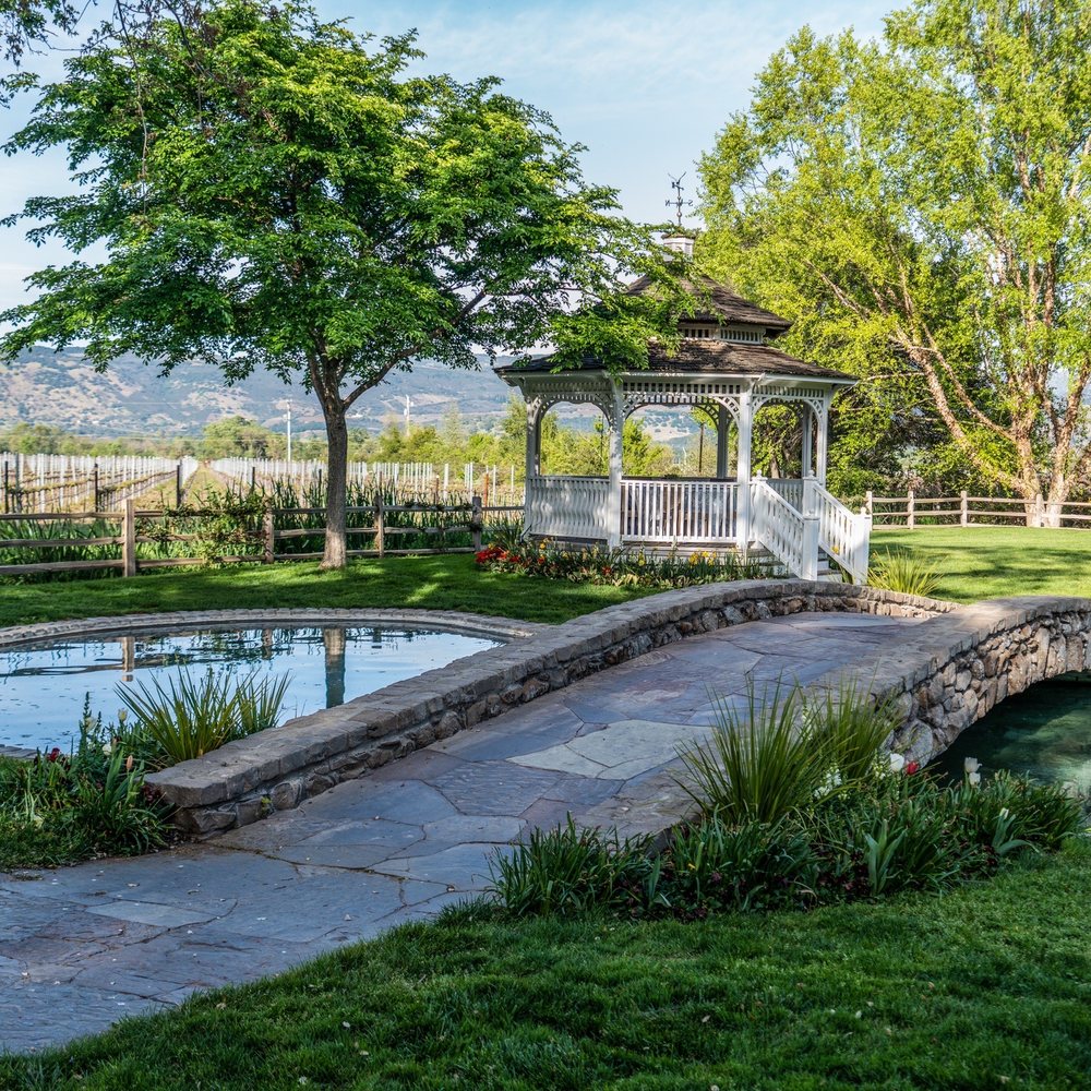Far Niente - Gazebo, bridge and pond area are so appealing for a good relax sesh and of course a glass - Wineries Near Me - Oakville, California