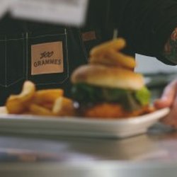 300 Grammes