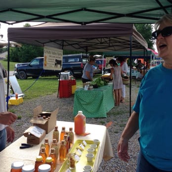 Olde Pickerington Farmers' Market - Farmers Market Near Me - Pickerington, Ohio