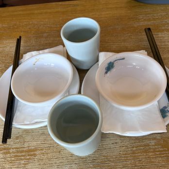 Ma's Kitchen - Table setting in preparation for a feast! - Chinese Near Me - Rowland Heights, California Ma's Kitchen - Table setting in preparation for a feast! - Chinese Near Me - Rowland Heights, California