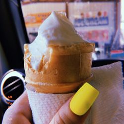 Michelle’s Thrift Shop & Aerianna's Ice Cream Shop