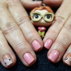 Gossamer Nail Studio - Custom Nail Art, Stranger Things, Shellac