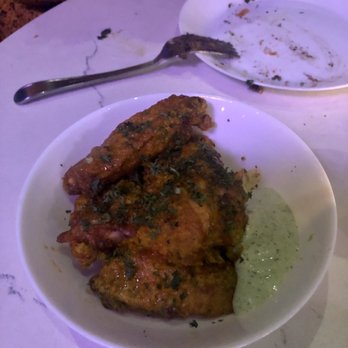 Sobre Mesa - Peri Peri Wings - Cocktail Bars Near Me - Oakland, California Sobre Mesa - Peri Peri Wings - Cocktail Bars Near Me - Oakland, California