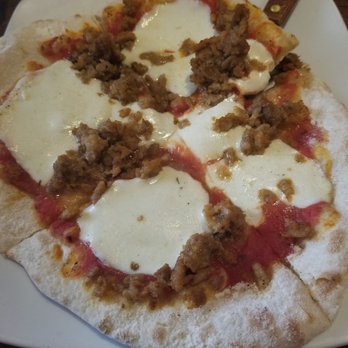 Legno Chicago - Personal thin crust pizza - Italian Near Me - Chicago, Illinois