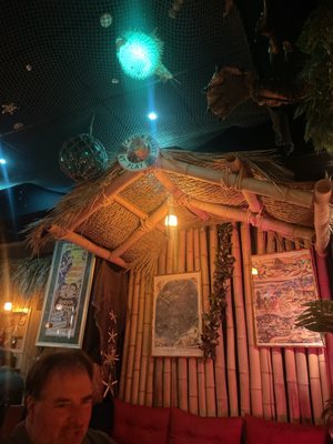 Boo Loo Lounge by null