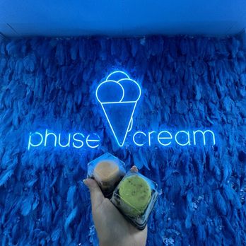 Phuse Cream - Macaron ice cream mini sandwiches - Ice Cream & Frozen Yogurt Near Me - Sunrise, Florida
