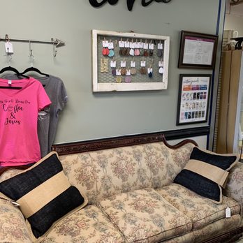 Hickory Trading Company - Coffee & Tea Near Me - Chesapeake, Virginia