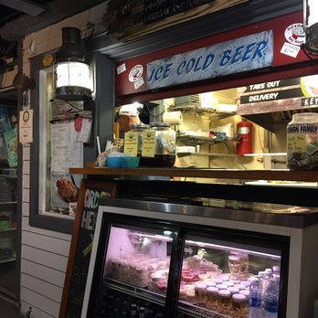 DJ's Clam Shack - Order area and very nice people - Seafood Near Me - Key West, Florida DJ's Clam Shack - Order area and very nice people - Seafood Near Me - Key West, Florida