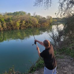 Blanco Shoals Park - Casting