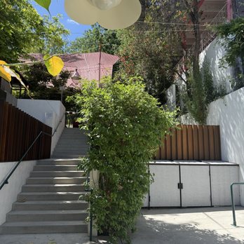 Bia Om - Front entrance, go up the stairs to the beer garden - Desserts Near Me - Los Angeles, California