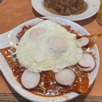 Original Breakfast House - Chilaquiles Rojos with chicken tinga - Breakfast & Brunch Near Me - Phoenix, Arizona
