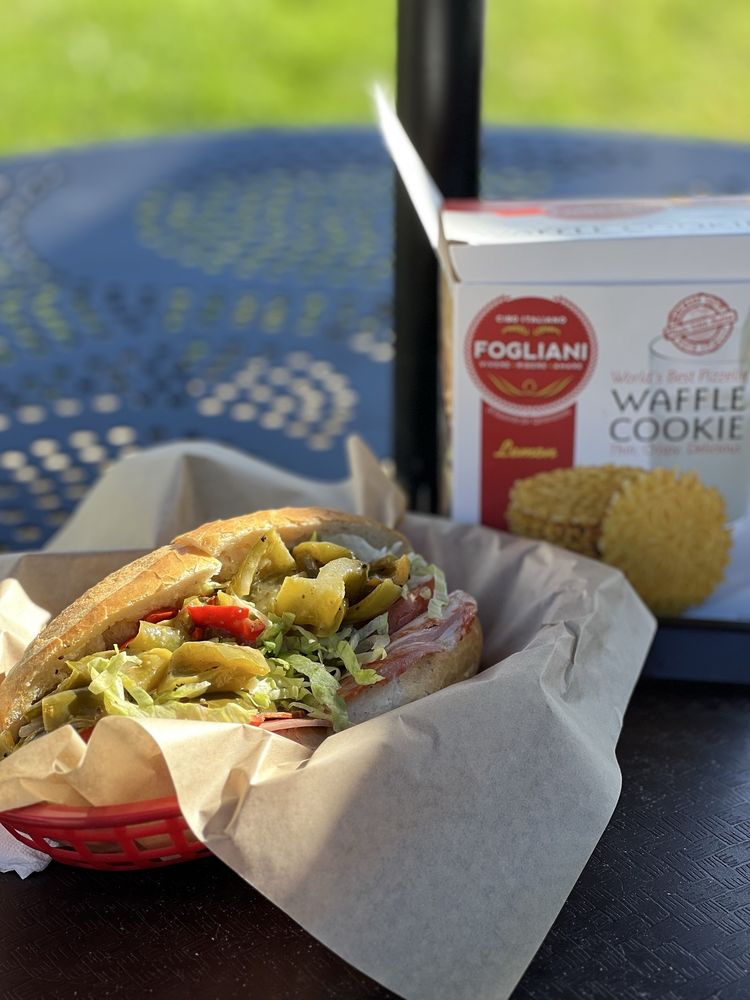 Donza's Old World Deli