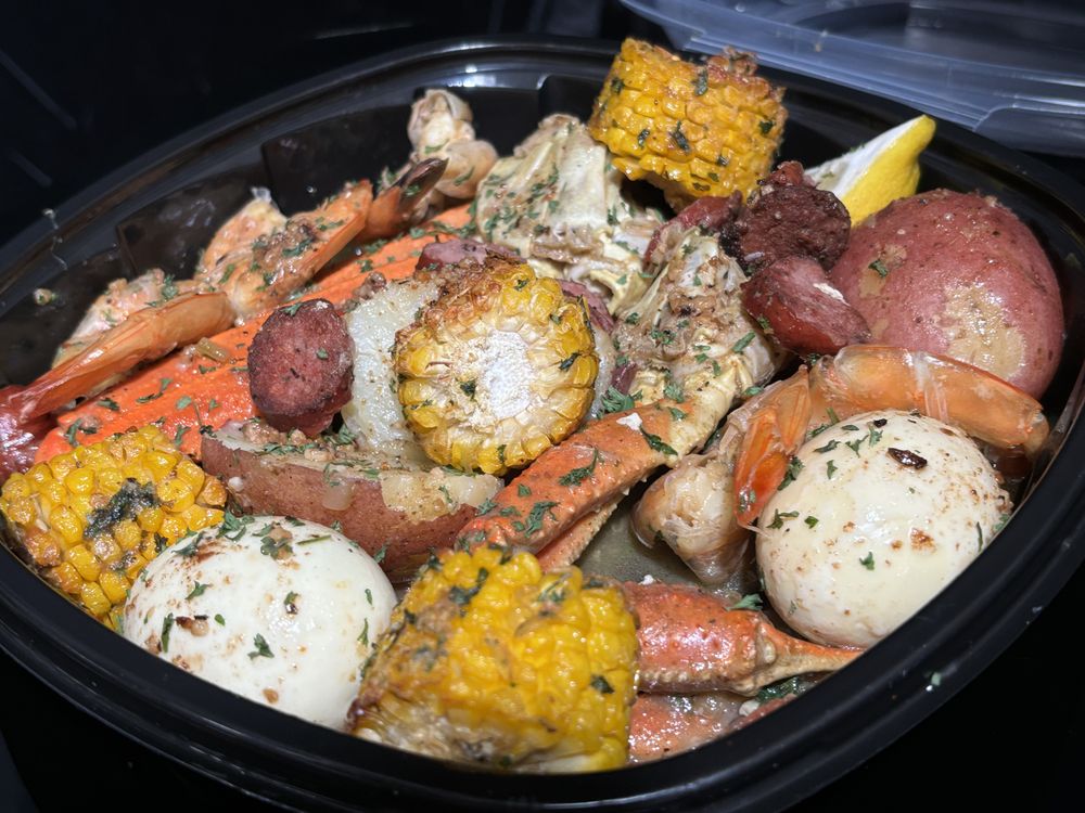Creole & Spice Logo