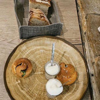 Le Petit Paris - Restaurants Near Me - Daglan, 24