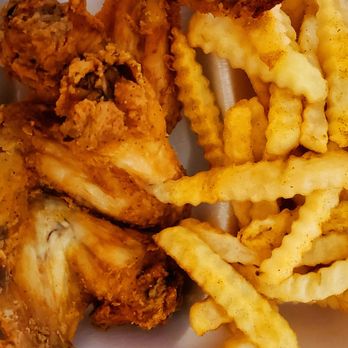 Hattie Marie's Cafe - Fried Chicken & Fries - Soul Food Near Me - Cantonment, Florida