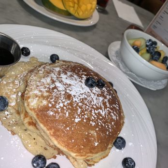 Orange Blossom - Seasonal Fruit Plate - Breakfast & Brunch Near Me - Miami Beach, Florida Orange Blossom - Seasonal Fruit Plate - Breakfast & Brunch Near Me - Miami Beach, Florida
