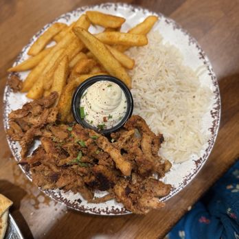Mediterranean cuisine - Chicken Shawarma Pita - Mediterranean Near Me - Milwaukee, Wisconsin Mediterranean cuisine - Chicken Shawarma Pita - Mediterranean Near Me - Milwaukee, Wisconsin
