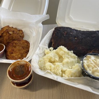 Rickard Ridge BBQ - Takeout:  fried potato cakes with sweet habanero sauce, half rack of ribs, white cheddar mac and cheese, mashed potatoes - Barbeque Near Me - Caryville, Tennessee