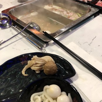 Top Pot - You can pick 1 or 2 or 4 types of soup! - Hot Pot Near Me - Pacifica, California