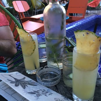 Broken Shaker - Rosemary water and unique drink selection - Cocktail Bars Near Me - Miami Beach, Florida