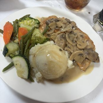 Mateus Restaurant & Bar - Chicken Marsala - Portuguese Near Me - Queens Village, New York Mateus Restaurant & Bar - Chicken Marsala - Portuguese Near Me - Queens Village, New York