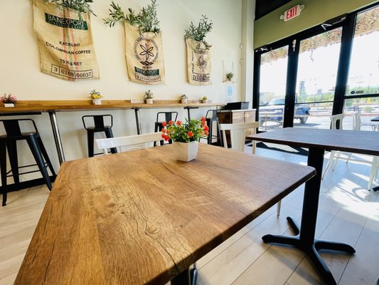 Almond & Oat Coffee Bar by null