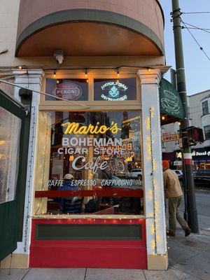 Mario's Bohemian Cigar Store Cafe by null