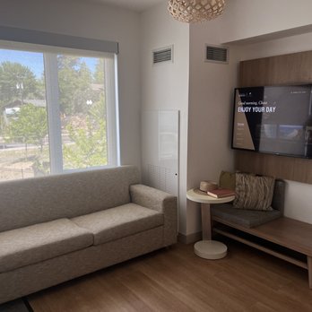 Element Bend - The 2 queen suite is great - Hotels Near Me - Bend, Oregon