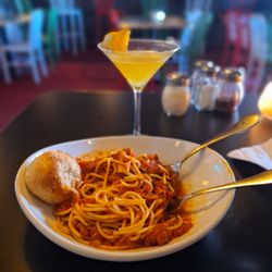 Spaghetti with meat sauce & Orange Drop drink