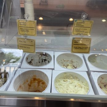 milk + sugar - Sundae Funday, Thai tea, strawberry almond cheesecake, Happy Wife - Ice Cream & Frozen Yogurt Near Me - Houston, Texas