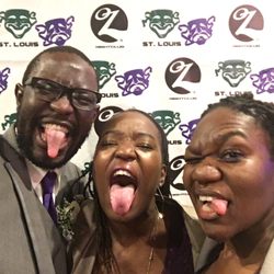 Oz Night Club - Red Carpet Glory.