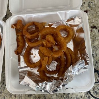 Blitz's Market - This is what 14 dollars gets you in a large onion ring. This place has gone way down hill over the years. - Grocery Near Me - Sea Isle City, New Jersey