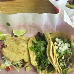 Tacos de lengua are amazing