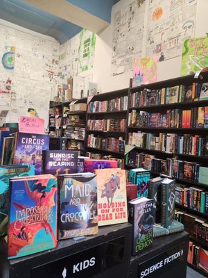 Small World Books by null