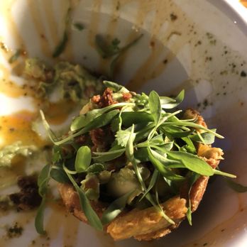 Neme Gastro Bar - Tostones con Avocado - Awesome - Gastropubs Near Me - Miami, Florida Neme Gastro Bar - Tostones con Avocado - Awesome - Gastropubs Near Me - Miami, Florida