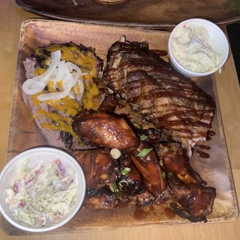 Hate Mondays Tavern - Barbeque Near Me - Miami, Florida Hate Mondays Tavern - Barbeque Near Me - Miami, Florida