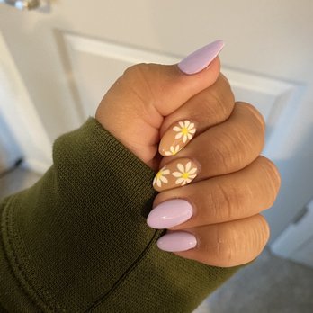 Bells Nails And Spa - Acrylic - Nail Salons Near Me - Gresham, Oregon