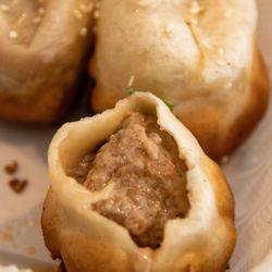 Spring Shanghai Pan-Fried Buns - Shanghai Classic Pan Fried Buns (4 pcs)