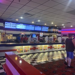 Belton Cinemas 8 - Front lobby area