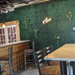 Cafe Aroma Shop