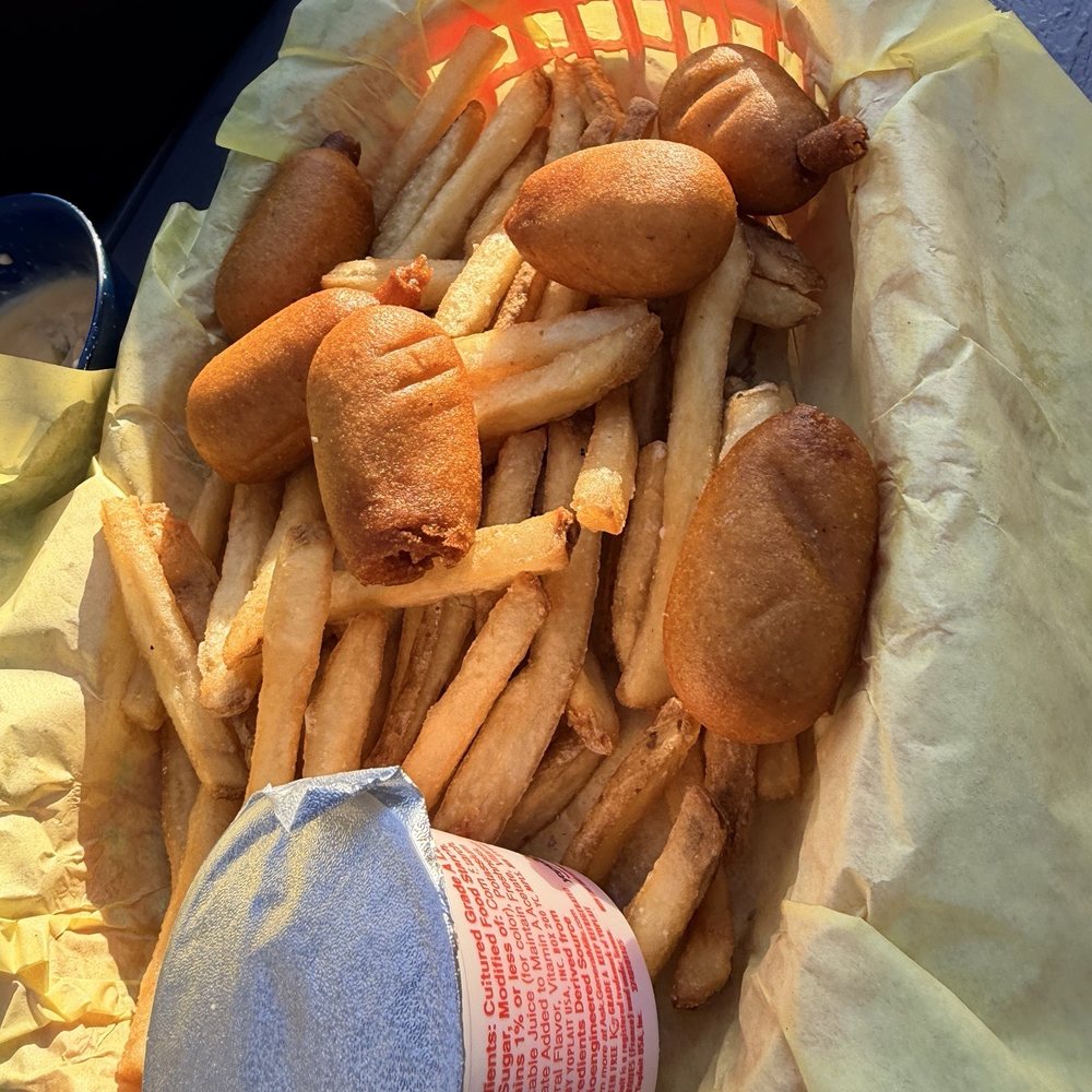 Live Oak Grill - Kids Mini Corndogs (6) - Cheesesteaks Near Me - Sugar Land, Texas Live Oak Grill - Kids Mini Corndogs (6) - Cheesesteaks Near Me - Sugar Land, Texas